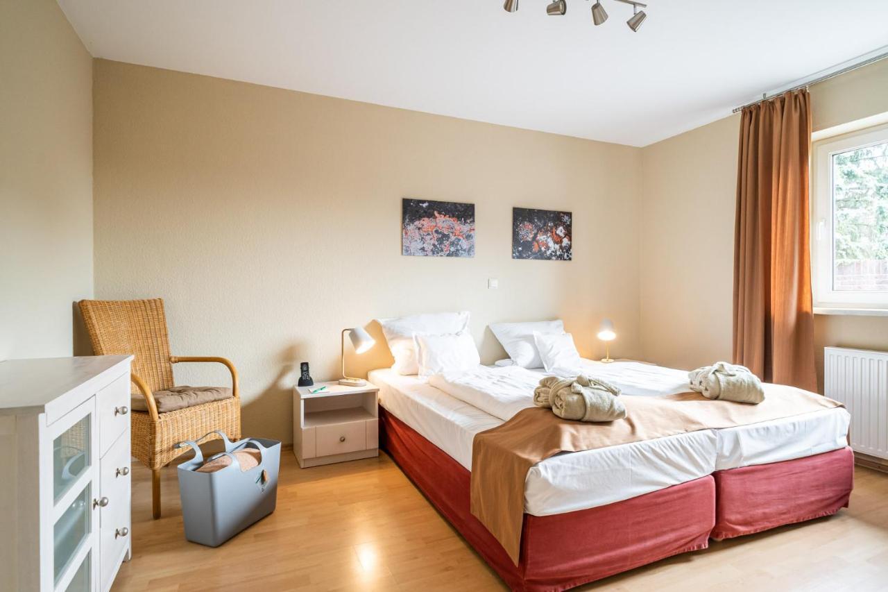 Waldhotel Tannenhaeuschen Везел Екстериор снимка